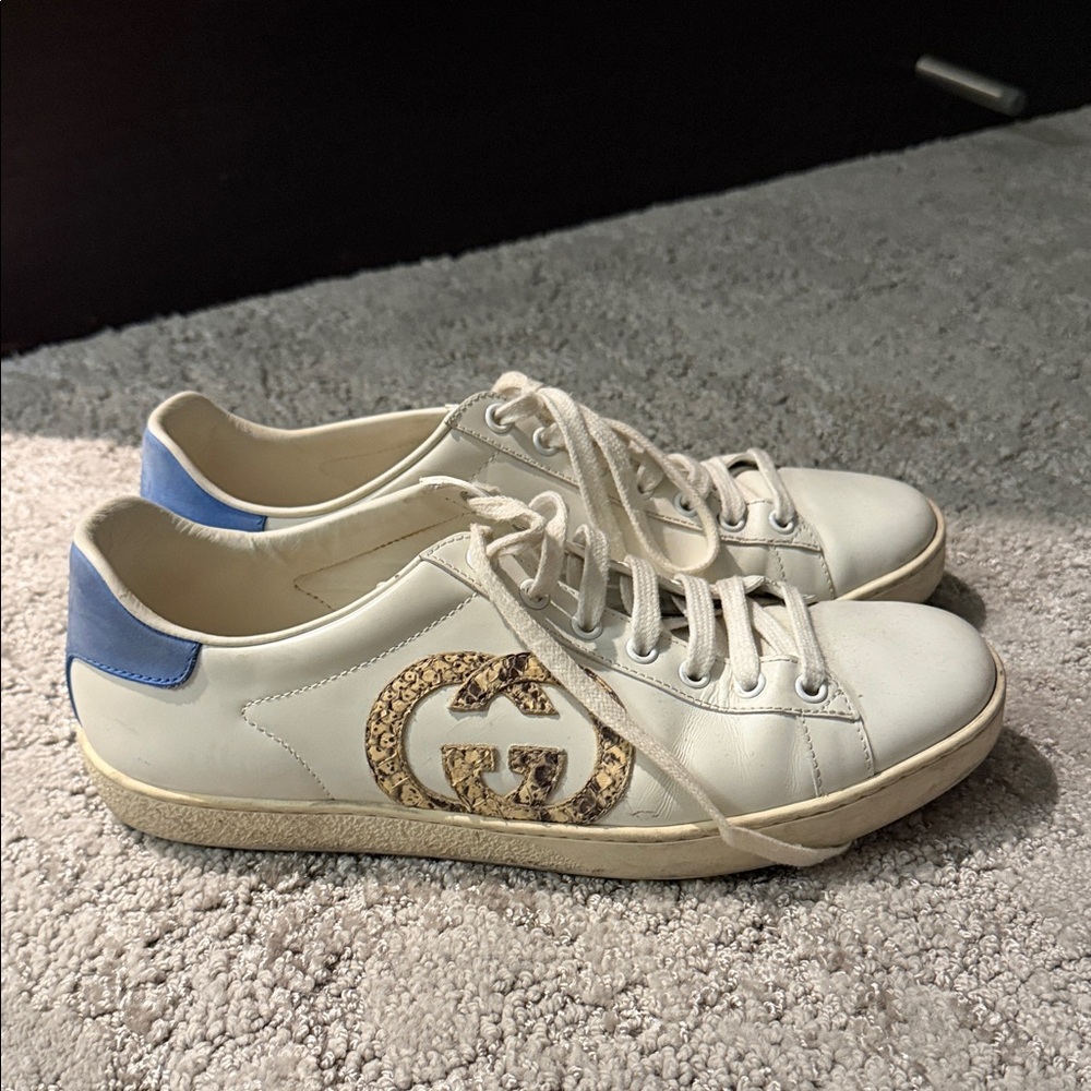 Gucci Cream and Blue Leather Sneakers